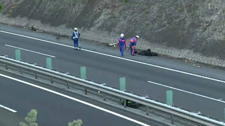 「路肩の案内表示板に衝突か」東北道で大型バイクが転倒しさいたま市の60歳会社員の男性が死亡　仙台