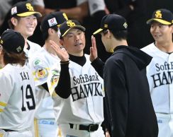 ソフトバンク投手陣が〝神領域〟　40試合目でチーム防御率1点台に再突入　小久保監督が語る大崩れしない強さ