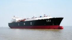中国造船大手、カタールから「大型LNG船」18隻受注 総額8600億円超、韓国勢の寡占分野で市場シェア拡大