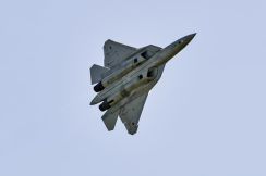 ウクライナ悲願のF16がロシアの最新鋭機Su57と対決するとき