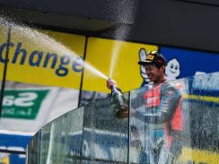 MotoGP日本人ライダーの戦い【第5戦フランスGP】：Moto2小椋藍がチーム移籍後初の表彰台で見せた笑顔