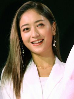 みちょぱ　披露宴は舞妓さんと芸妓さんも呼び「京都らしさ全開」　色打掛姿に「似合うやん！！」の声