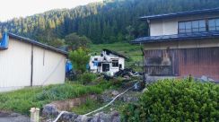 山形県大江町の住宅火災　4人の遺体発見　父・祖母・子ども2人と連絡取れず　母親は逃げて無事