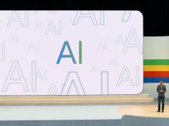 グーグルのAI攻勢がアップルに突きつける挑戦状