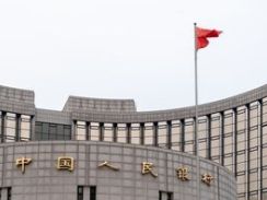 中国中銀、人民元の中心レート引き下げ－１月以来の水準