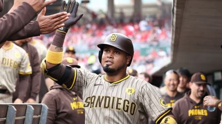 【MLB】パドレスが勝率5割復帰　アライズが先頭打者アーチを含む4安打の活躍、打率は.330まで上昇