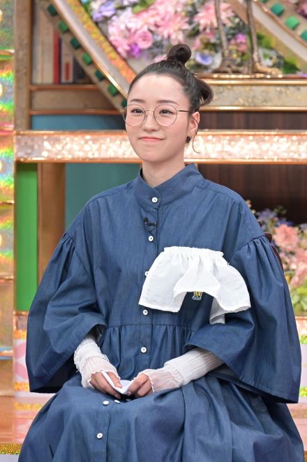 ＜真凛＞「光る君へ」ロバート秋山“再婚相手”で話題に　「プレバト！！」水彩画初挑戦、“歴史的建物”描く