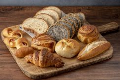 「岡山県で人気のパン（ベーカリー）」ランキング！　2位は種類も豊富でおしゃれなパンと評判の「aozora」、1位は？【2024年5月版】