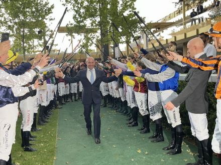 【沢田康文の欧州競馬リポート】フランスの名手ペリエが引退セレモニー「一番の声援を感じたのが日本の競馬場」