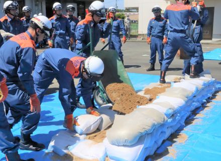 「災害はいつ起こるか分からない」消防署長の重い言葉　長雨や台風へ水防訓練　京都・南丹市