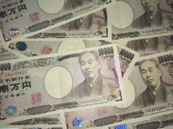 「１００円＝８７０ウォン」…韓国都市銀行の日本円預金　２カ月間で５０００億ウォン