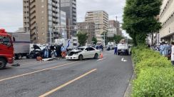 【速報】京都のタクシー会社に家宅捜索　23日に反対車線を逆走し3人が重軽傷