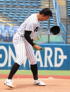 亜大・斉藤汰直が３安打12奪三振で初完封　今季４勝目で１部残留「力まず投げられた」