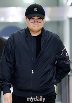 “飲酒当て逃げ容疑”キム・ホジュン、令状実質審査が終了…報道陣の前で謝罪