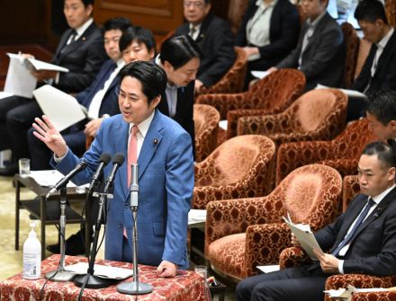 収支報告書、オンライン提出でデータベース化へ　政治改革特別委