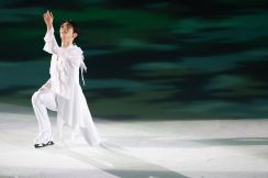 羽生結弦がＴＭＲ西川貴教と圧巻ステージ「どこを見たらいいの！」 ファン大興奮