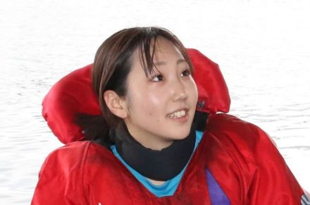 合格率4％未満の狭き門突破、デビューはさらに半数　海のない長野県出身初の女子ボートレーサー誕生までの道のり