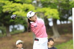 ＜中間速報＞小祝さくらが単独首位　岩井明愛、ルーキー政田夢乃ら1差追走