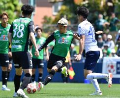 天皇杯１回戦、FC岐阜は１―０で沼津に勝利！ 　FW藤岡のオーバーヘッドがさく裂！