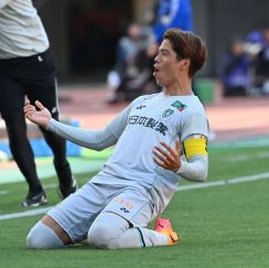 J1アビスパ福岡の前寛之がゴラッソ!!!　敵地新潟で今季初ゴールの先制FK!!!　公式戦4連敗阻止へ