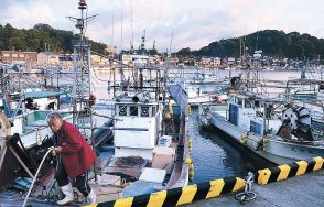 輪島港の漁船４０隻、舳倉島へ　県漁協、浚渫へ６月までに移動　