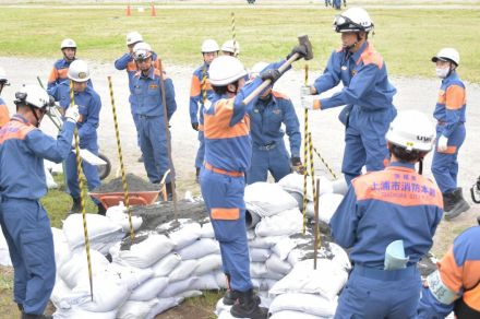 河川氾濫、対応手順学ぶ　茨城・土浦市消防本部　大雨備え水防訓練