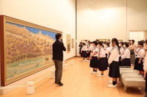 仏教伝来、絵画で追体験　「平山郁夫展」県立美術館で開幕