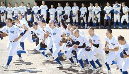 光南打線猛攻１４点　磐城序盤大量失点響く　春季高校野球福島県大会　準決勝（５月２５日）