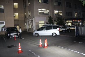 川崎・多摩川スーツケース遺体　死体遺棄の疑いで元交際相手の女ら５人逮捕