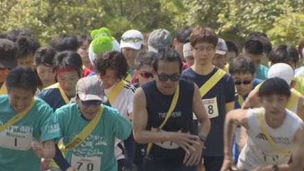高松市でリレーマラソンの大会が開かれ 110組が参加　
