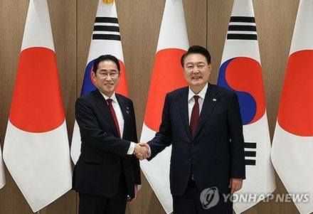 韓日首脳会談　国交正常化60年で「歴史的な転機つくろう」