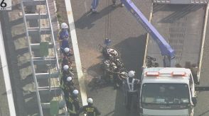 車線変更の軽自動車にバイク２台が追突　１台の男性死亡　もう１台の男性重傷　和歌山・阪和道