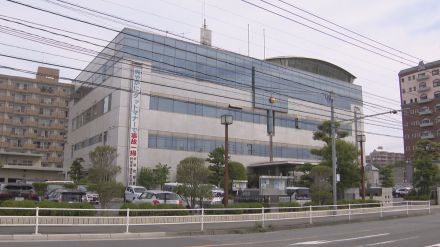 JR鹿児島線博多～折尾で特急列車に無賃乗車か　自称画家の男を鉄道営業法違反容疑で逮捕