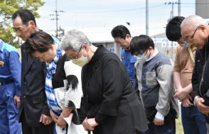 訓練と献花式で誓い新たに　津波で100人犠牲、日本海中部地震41年
