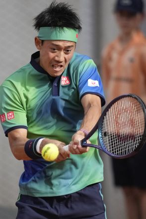 ２０２１年全米以来の４大大会復帰戦も、錦織圭が４時間２２分のフルセット勝利「戻ってきたのがうれしい」