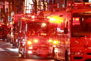 火災で家族3人搬送、70代女性心肺停止　大阪市の住宅