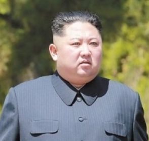北朝鮮の金正恩委員長の警告　「韓国のビラに対抗、汚物ばらまく」