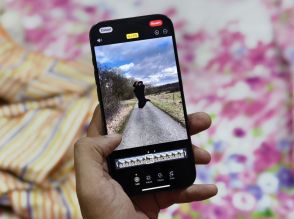 「iPhone」で削除した写真が復活するバグ、アップルが原因を説明