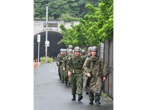 陸自、防災訓練の中核に　徒歩12キロ、救援物資輸送も　奄美市