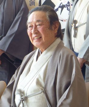52年ぶりに新・菊五郎が誕生、2025年5月に八代目襲名、七代目は襲名せず〝現状維持〟、歌舞伎の名門初の〝2人菊五郎〟時代へ
