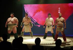 訪日旅行で相撲をエンジョイ　元力士のショーを楽しむホールが大阪で３０日に開業