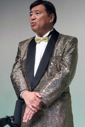 夢グループ石田社長「社員に謝って」元社員逮捕に言及　都内でスーパーイリュージョンショー