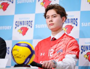 高橋藍、バレーを夢のある競技へ思い描く「（国内で人気の）野球やサッカーに並ぶ、超していく」…会見問答