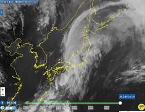 JALとANA、悪天候で欠航52便　5000人超に影響