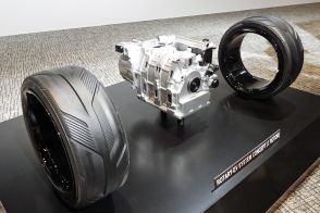 マツダが電動化時代へ向けたロータリーエンジン開発の概要を発表