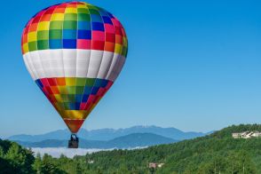 東急リゾートタウン蓼科、約1300mの上空から八ヶ岳連峰を望む気球体験イベント