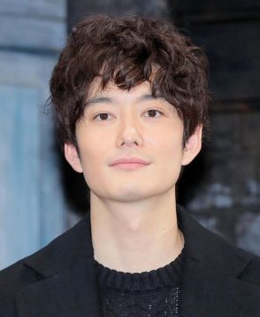 岡田将生の超接近ショットにファンもん絶！「撮影者はマネージャーさんであってほしい」というファンの声に返答は…