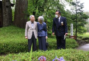 上皇さま、戦争への思い深く　疎開生活、たびたび話題に　栃木・日光