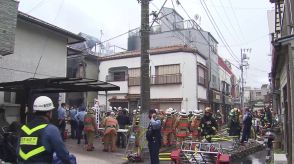 住宅火災で1人の遺体…住人の70代女性か　計7棟燃える　東京・足立区