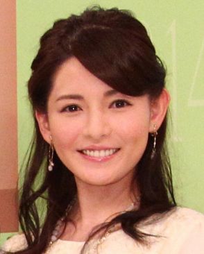 菊池雄星の妻・深津瑠美さん　夫の後輩・佐々木麟太郎が4歳・長男を肩車「レオとたくさん野球で…」